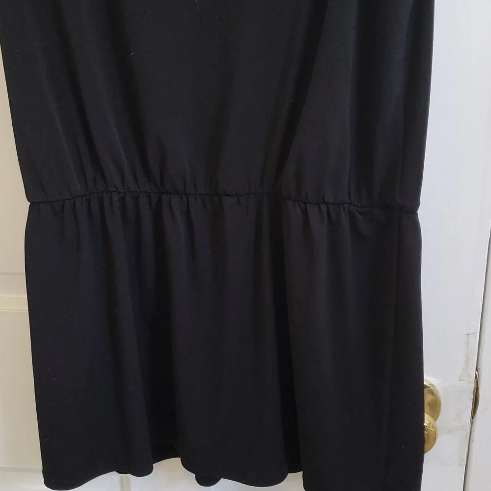 White House Black Market Sleeveless Metallic Embroidered V Neck Peplum Top - Picture 9 of 14